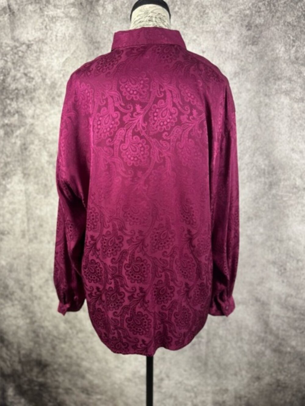 Signature Silks 100% Silk Paisley Blouse Burgundy Size M - Picture 8 of 10